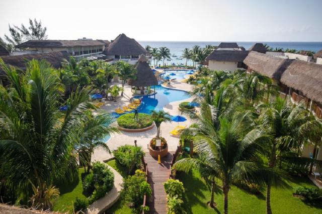 The Reef Coco Beach