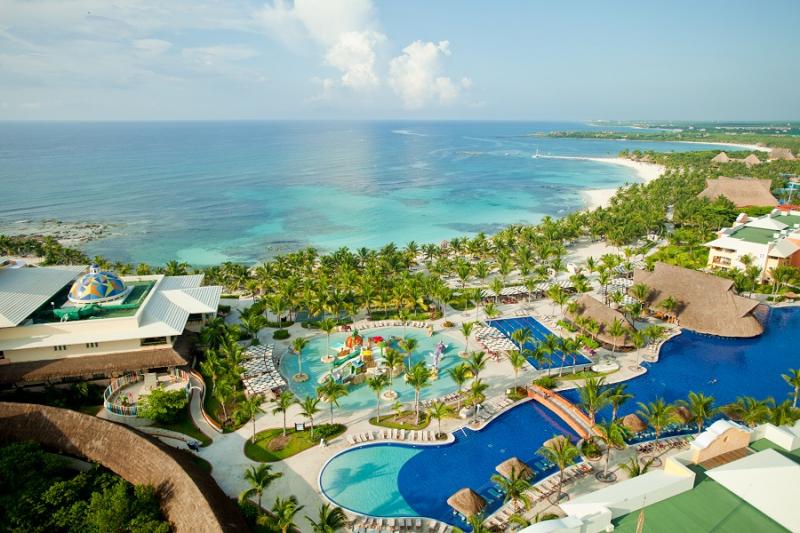Barcelo Maya Palace Deluxe