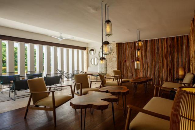 Carmen Inn