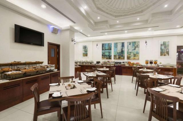 Ramada Beach Hotel Ajman