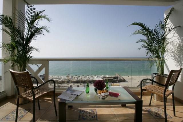 Ramada Beach Hotel Ajman
