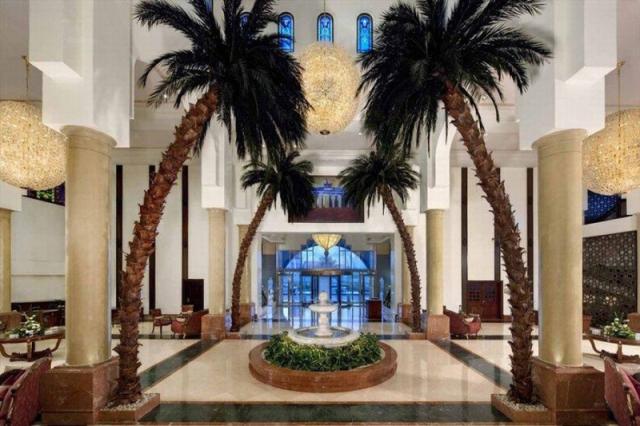 Ajman Hotel