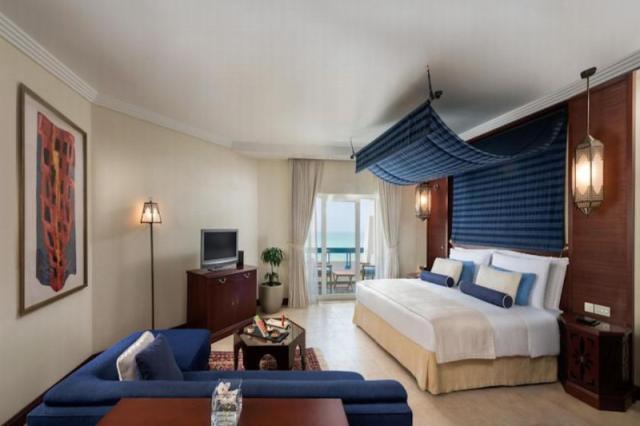 Ajman Hotel