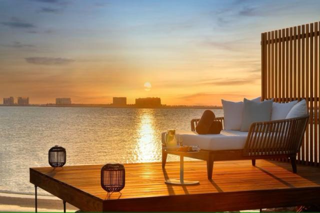 The Ritz-Carlton Ras Al Khaimah, Al Hamra Beach