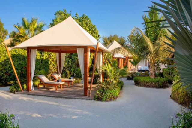 The Ritz-Carlton Ras Al Khaimah, Al Hamra Beach