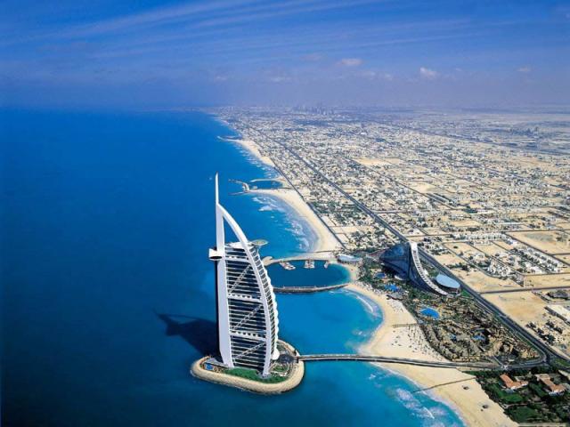 The Ritz-Carlton Ras Al Khaimah, Al Hamra Beach
