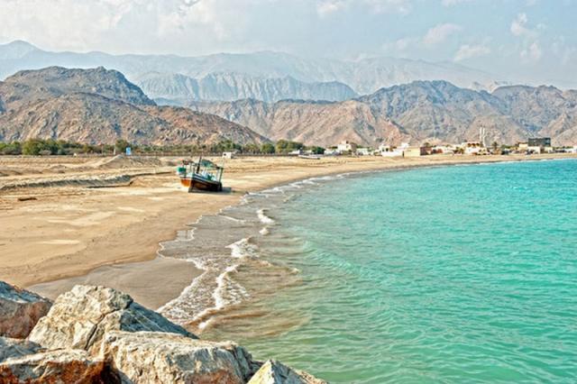 Fujairah Rotana Resort & Spa