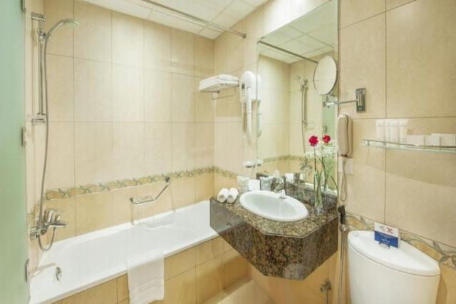 Golden Tulip Sharjah