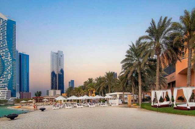 Sheraton Abu Dhabi Hotel & Resort