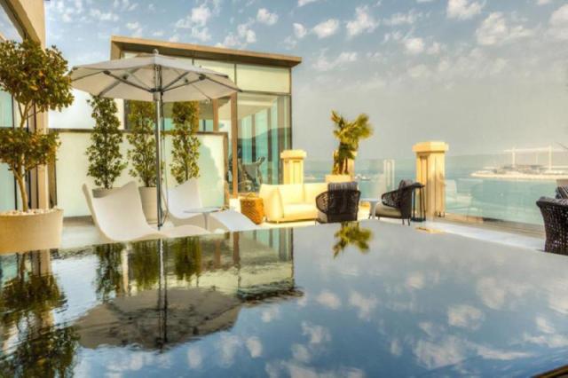 Four Seasons Resort Dubai at Jumeirah Beach