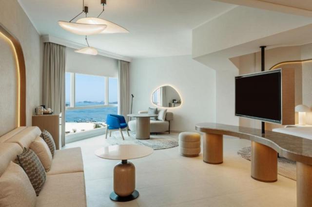 Sheraton Jumeirah Beach Resort & Towers