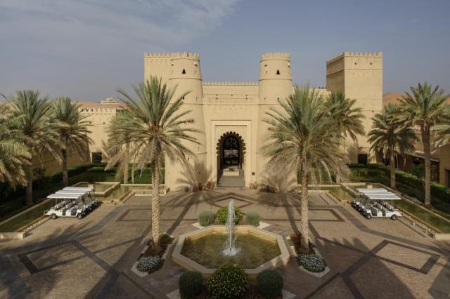 Qasr Al Sarab Desert Resort by Anantara