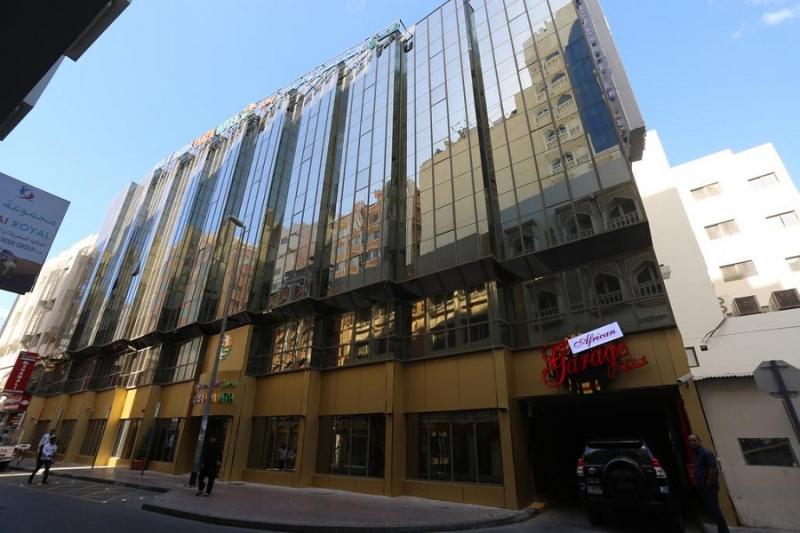 Sun And Sands Plaza