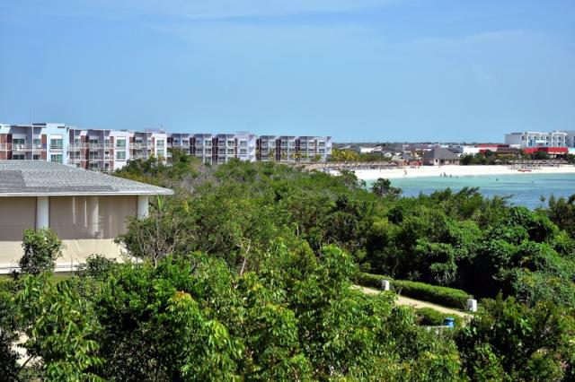 Grand Aston Cayo Las Brujas Beach Resort & Spa