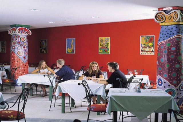 RESTAURACE
