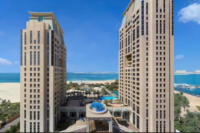 Al Habtoor Grand Resort, Autograph Collection