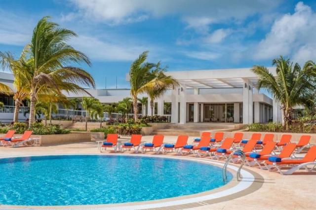 Copacabana 3* / Dhawa Cayo Santa María 5*