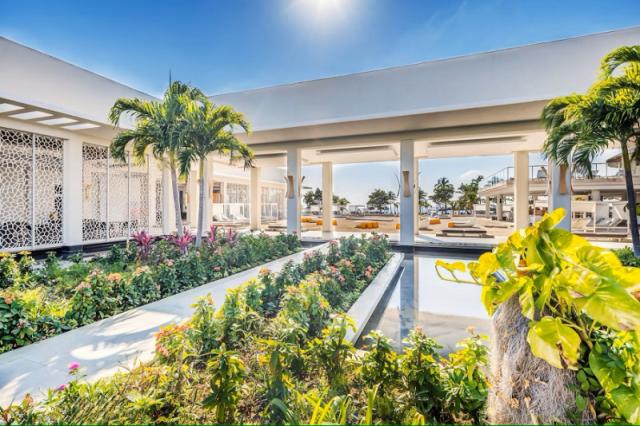 Copacabana 3* +    Melia Trinidad Peninsula    5* (Kombinace Havana + Trinidad)