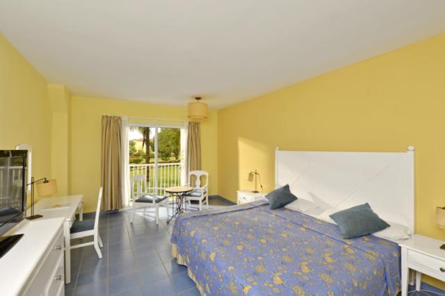 Varadero / Cayo Largo (Iberostar Tainos 4* /     Grand Memories Cayo Largo 5*