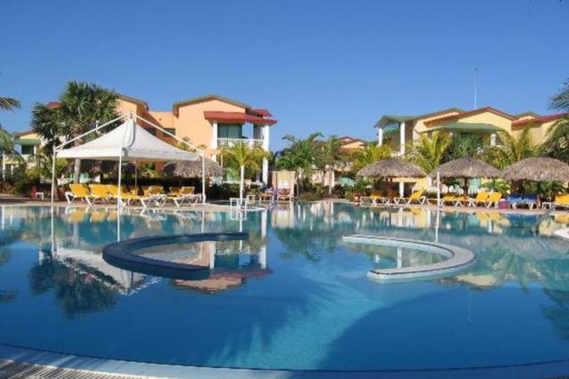 Varadero / Cayo Largo (Iberostar Tainos 4* /     Grand Memories Cayo Largo 5*