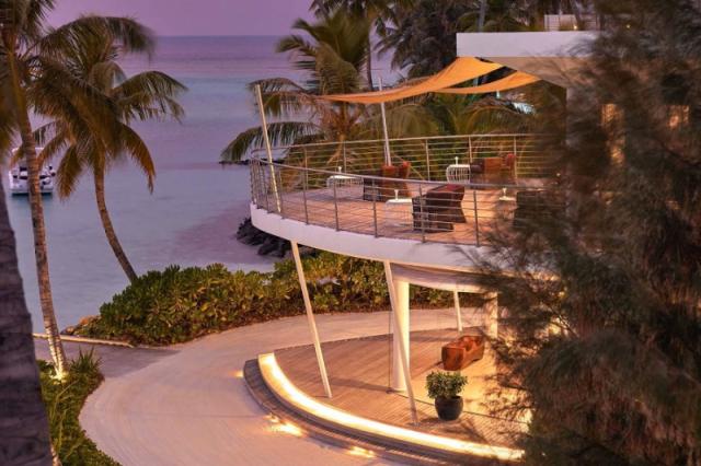 Jumeirah Olhahali Island
