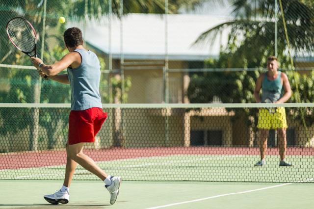 Tenis