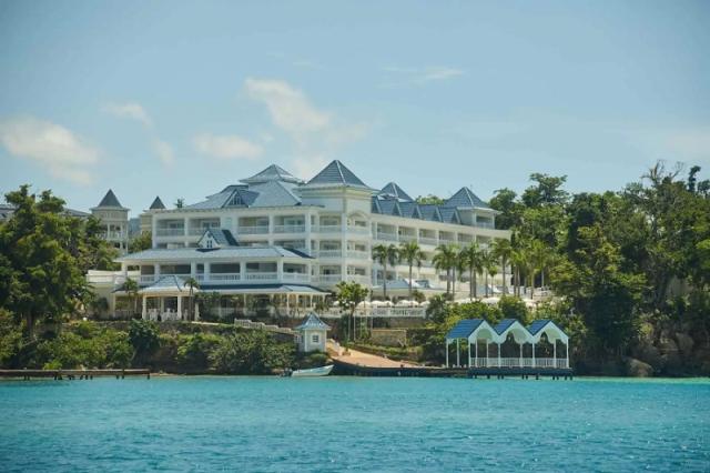 Luxury Bahia Principe Cayo Levantado