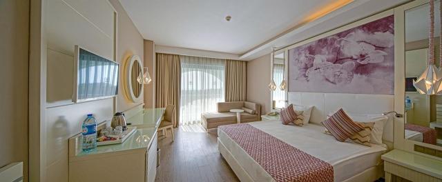 Diamond Premium Hotel & Spa