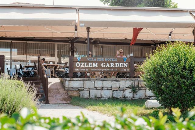 Özlem Garden