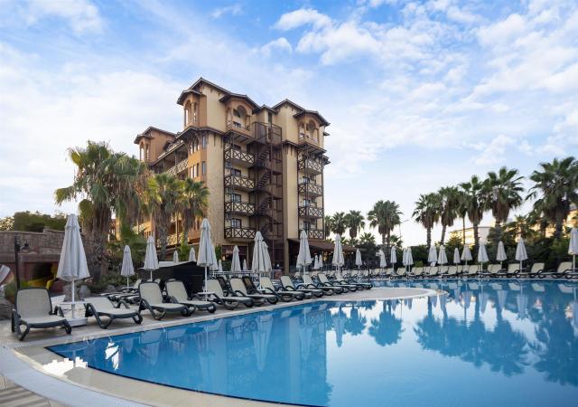 Villa Side Hotel
