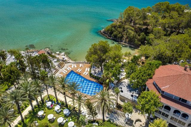 Utopia Beach Club