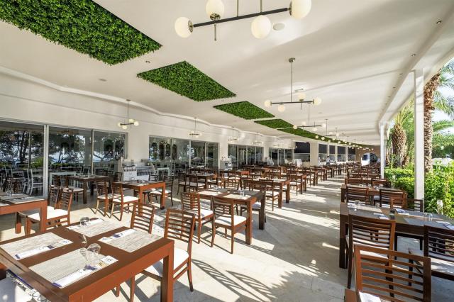 Utopia Beach Club