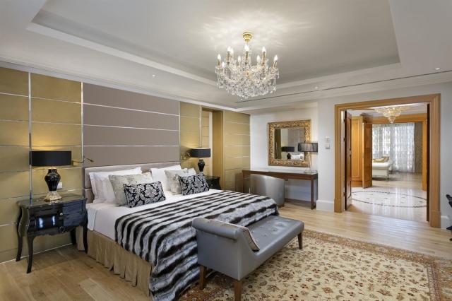 Titanic Mardan Palace