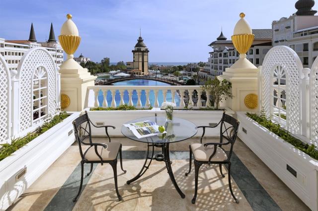 Titanic Mardan Palace