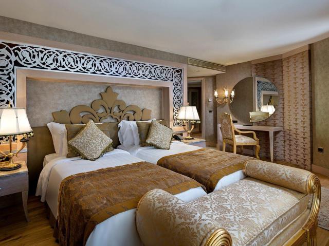 Titanic Mardan Palace