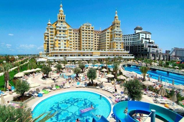 Royal Holiday Palace
