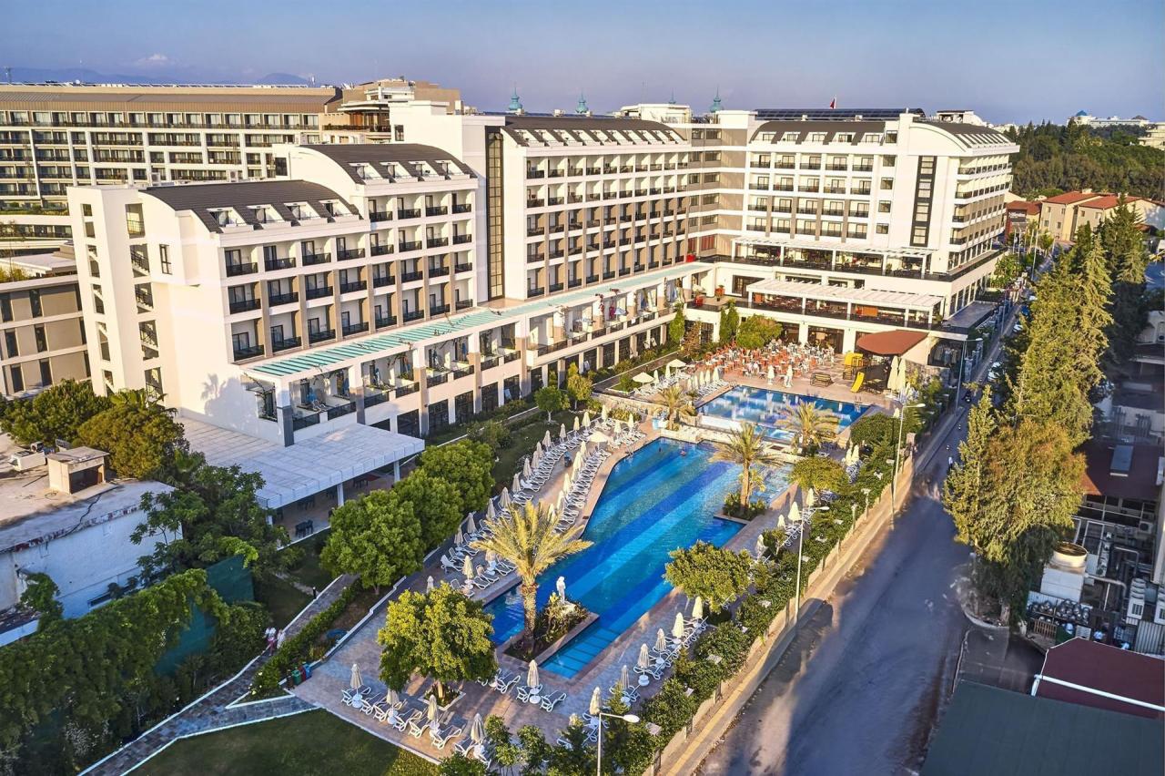 Seaden Valentine Resort