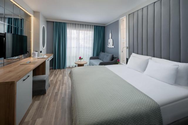 Siam Elegance Hotels & Spa