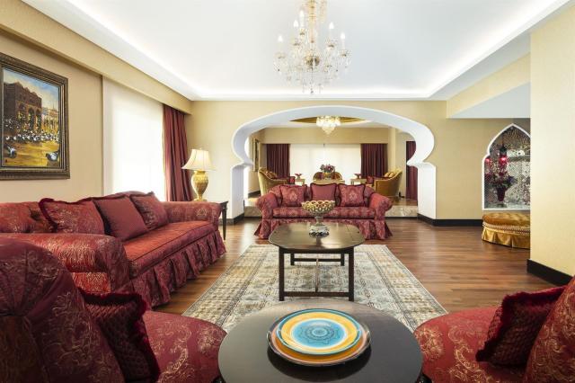 Spice Hotel & Spa