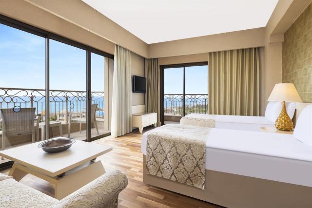 Spice Hotel & Spa