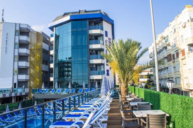 Relax Beach