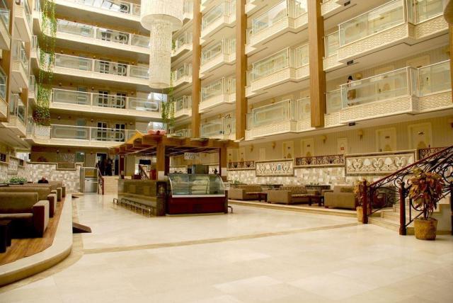 White Gold Hotel & Spa