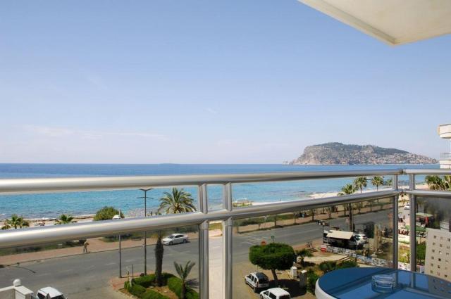 White Gold Hotel & Spa