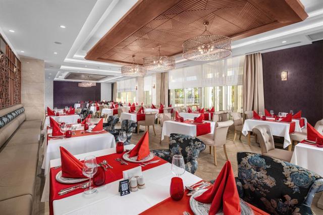 Kirman Sidera Luxury & Spa