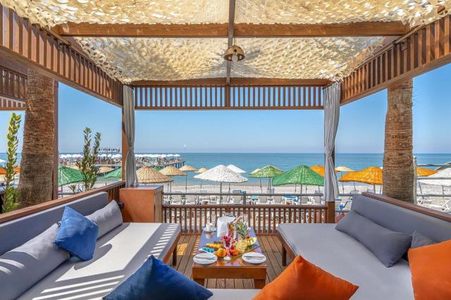 Kirman Sidera Luxury & Spa