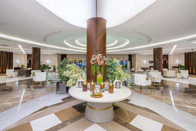 Kirman Sidera Luxury & Spa