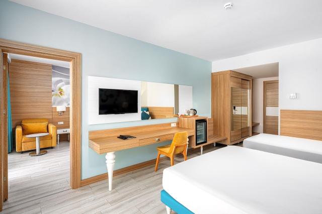 Club Sun Heaven Family Resort & Spa
