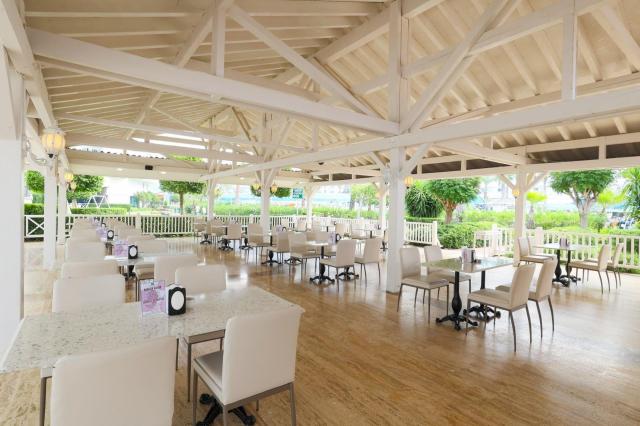 Crystal Admiral Resort