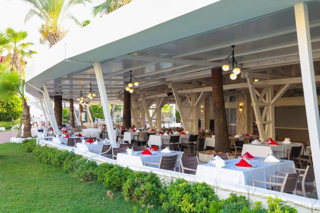 Crystal Admiral Resort
