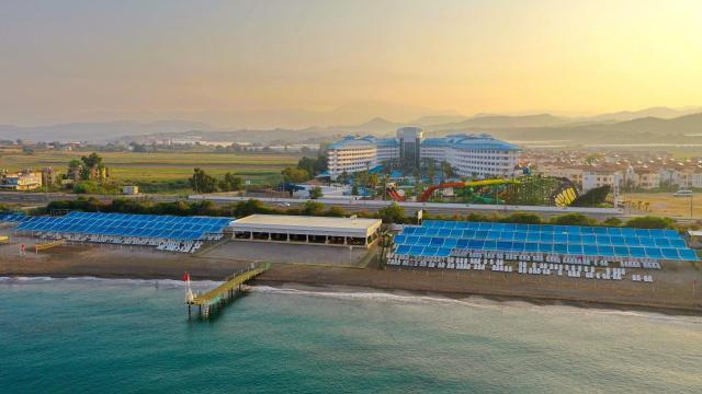 Crystal Admiral Resort